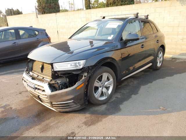 WA1ANAFYXJ2209271 Audi Q5 2.0t Premium/2.0t Tech Premium