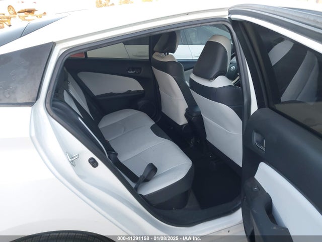 JTDKARFU0G3007849 Toyota Prius