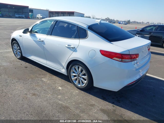 KIA OPTIMA EX 2018 5XXGU4L35JG270079 Image 3