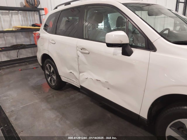 JF2SJAGC0HH436938 Subaru Forester 2.5i Premium