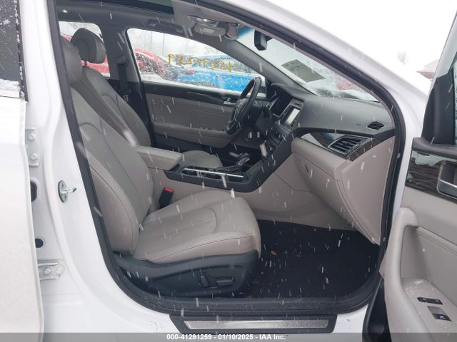 2015 Hyundai Sonata Limited მანქანა იყიდება აუქციონზე, vin: 5NPE34AF6FH013757, აუქციონის ნომერი: 41291259