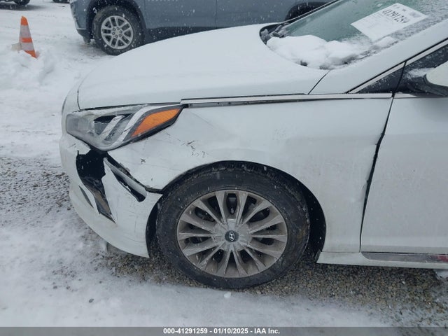 2015 Hyundai Sonata Limited მანქანა იყიდება აუქციონზე, vin: 5NPE34AF6FH013757, აუქციონის ნომერი: 41291259