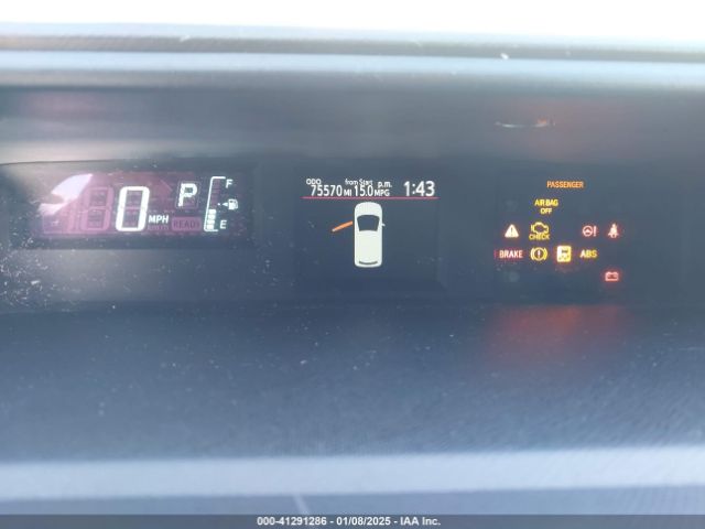 JTDKDTB36E1060257 Toyota Prius C Three