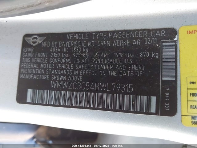 2011 MINI COOPER S COUNTRYMAN WMWZC3C54BWL79315 Photo 8