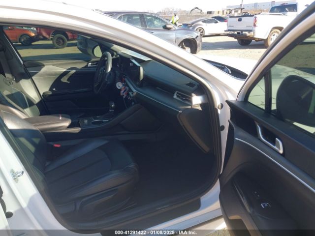 5XXG64J23NG089623 KIA K5 Gt-line