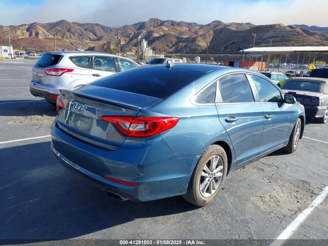 Hyundai SONATA SE 2017 5NPE24AF5HH442880 Image 4