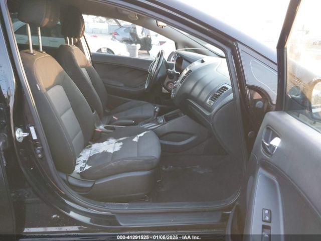 KNAFX4A89E5049111 KIA FORTE EX