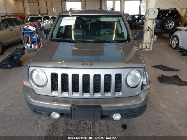 1C4NJPBA1GD694198 Jeep Patriot Sport Se