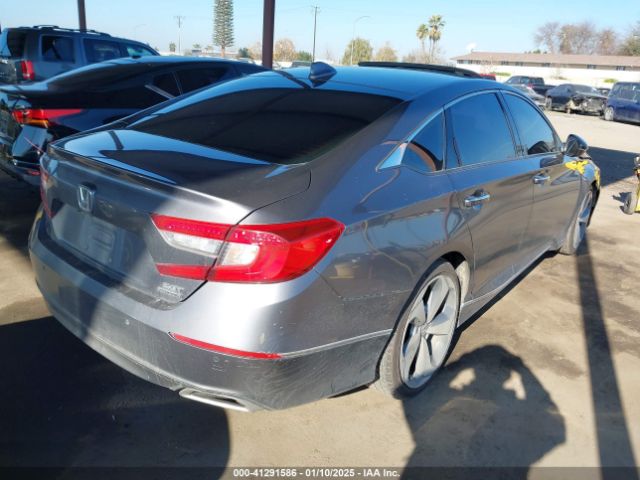1HGCV2F95JA045514 Honda Accord Touring 2.0t