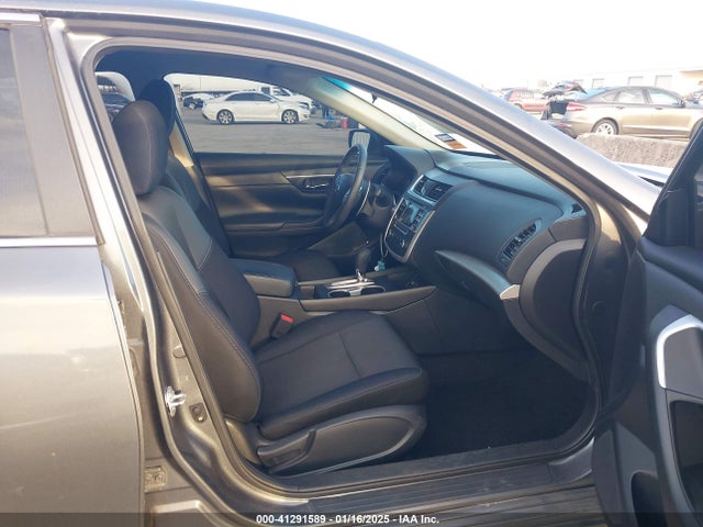 1N4AL3AP0HN345803 Nissan Altima 2.5 Sr