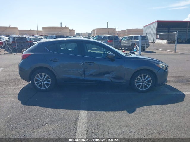 Mazda Mazda3 I Touring 2014 JM1BM1L74E1160668 Image 13