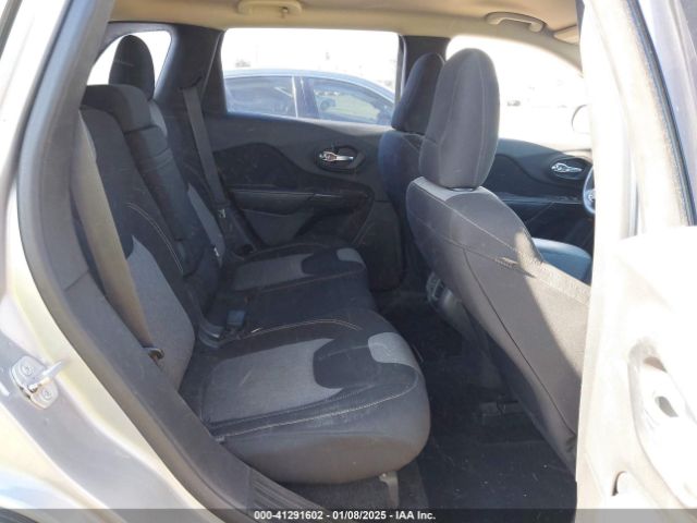 1C4PJLAB3EW149620 Jeep Cherokee Sport