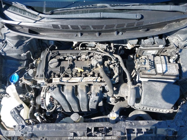 KNAFX4A66G5604324 KIA mpi nu