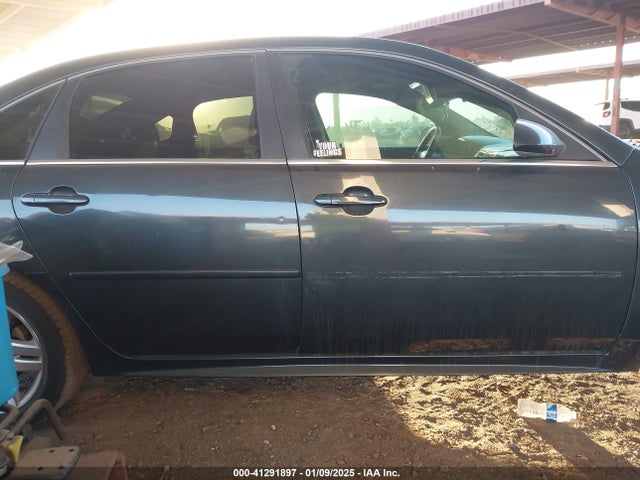 2G1WB5E34F1171795 Chevrolet lfx