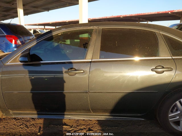 2G1WB5E34F1171795 Chevrolet lfx