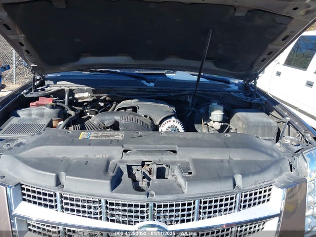 2011 CADILLAC ESCALADE ESV 1GYS4KEFXBR253776 Photo 9