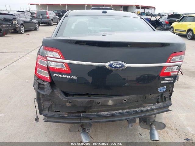 Ford TAURUS SEL 2018 1FAHP2E80JG102664 Image 16