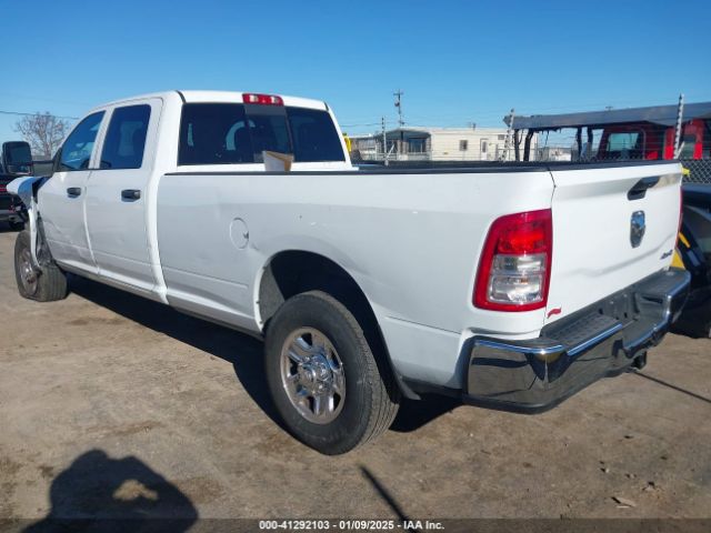 3C6UR5HJ5PG539812 RAM 2500 Tradesman  4x4 8' Box