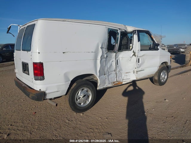 Ford E-250 Commercial 2014 1FTNE2EW4EDA68043 Image 4