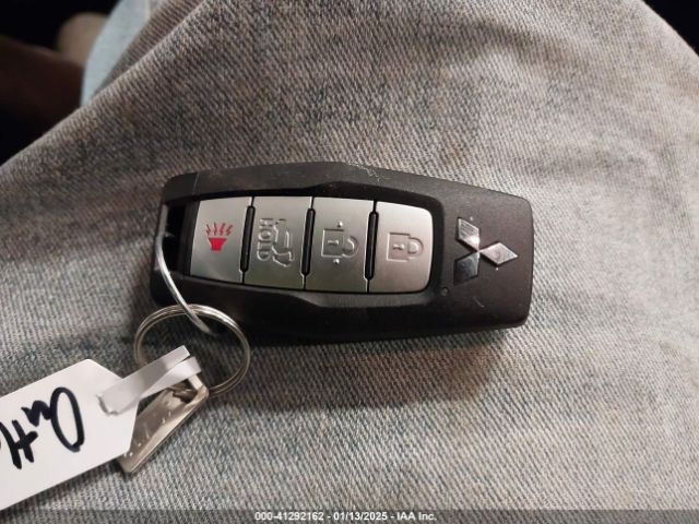 2024 MITSUBISHI OUTLANDER JA4J4VA88RZ018274 Photo 10