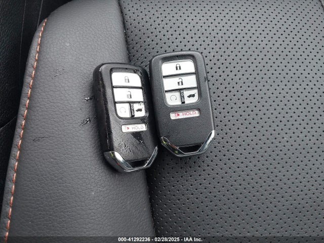 5FNYF8H63NB028070 Honda Passport Awd Trailsport