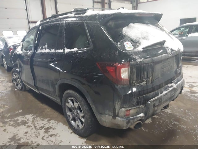 5FNYF8H63NB028070 Honda Passport Awd Trailsport