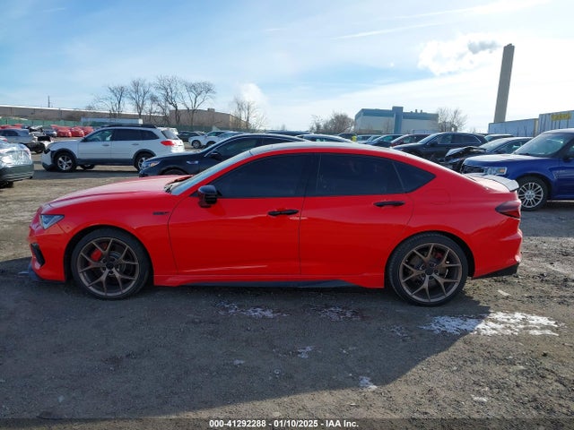 19UUB7F08PY000076 Acura TLX