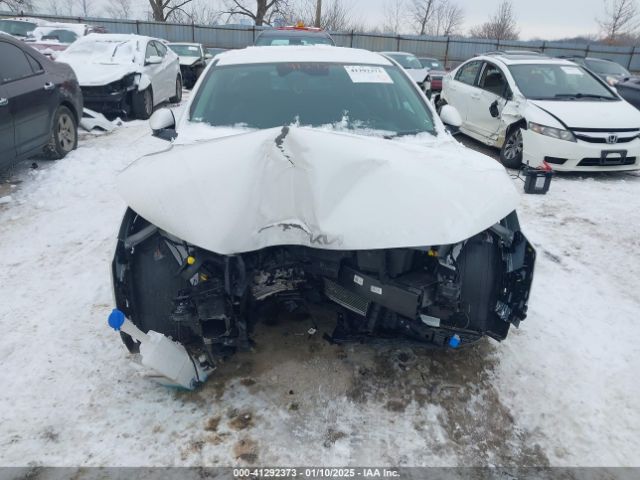3KPFU4DE2SE008137 KIA K4 Ex