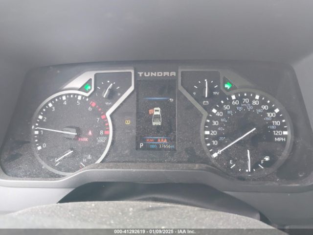 5TFLA5DB5NX049938 Toyota Tundra Sr5