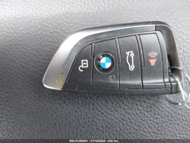 2019 BMW X2 WBXYJ5C52KEF82876 Photo 10