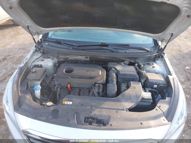 Hyundai Sonata Limited 2015 5NPE34AFXFH020193 Image 10