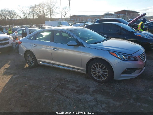 Hyundai Sonata Limited 2015 5NPE34AFXFH020193 Image 13