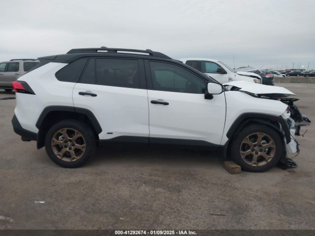 2T3UWRFV6RW235390 Toyota Rav4 Hybrid Woodland Edition