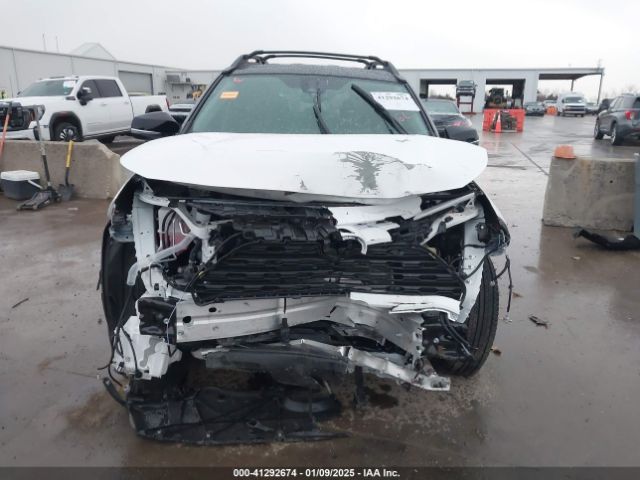 2T3UWRFV6RW235390 Toyota Rav4 Hybrid Woodland Edition