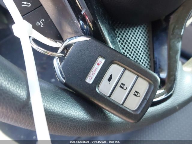 3CZRU5H52NM743329 Honda Hr-v 2wd Ex