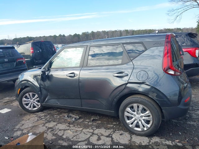 KNDJ23AUXN7831117 KIA SOUL LX