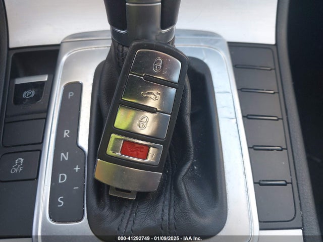 WVWBN7AN2FE805541 Volkswagen Cc 2.0t Sport