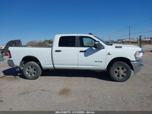3C6UR5DL9RG113826 RAM 2500 Big Horn  4x4 6'4 Box