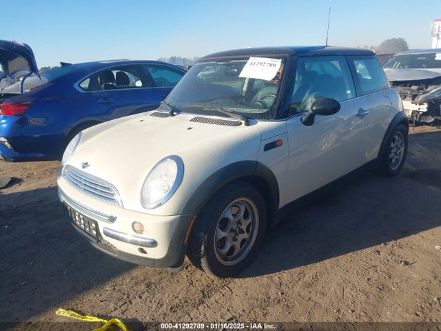 2004 MINI COOPER WMWRC33494TC54664 Photo 1
