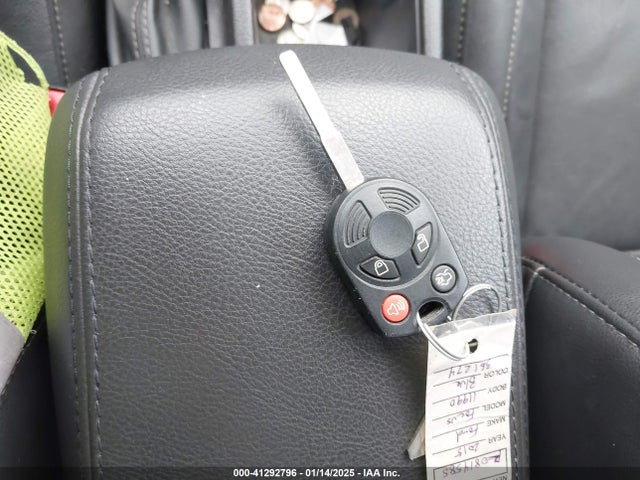 1FADP3F23FL361274 Ford FOCUS SE