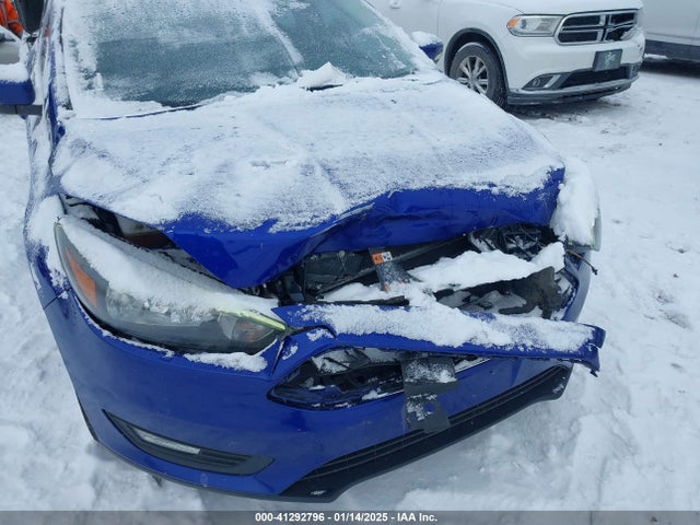 1FADP3F23FL361274 Ford FOCUS SE