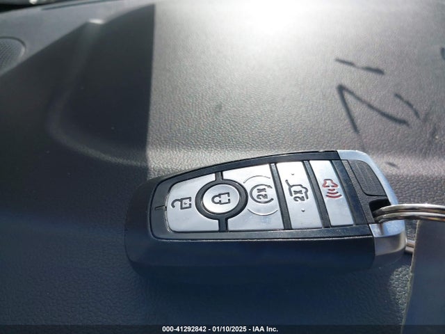 1FMCU9GN4PUA33007 Ford Escape Active