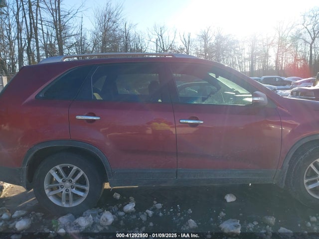 KIA SORENTO LX 2015 5XYKT4A60FG626399 Image 13