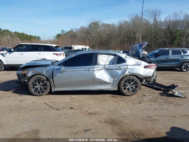 4T1G11AKXPU821476 Toyota CAMRY SE
