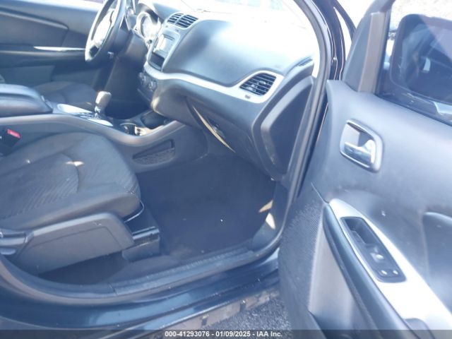 3C4PDCAB7JT517854 Dodge JOURNEY SE