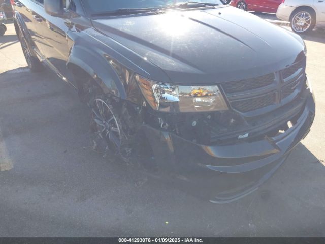 3C4PDCAB7JT517854 Dodge JOURNEY SE