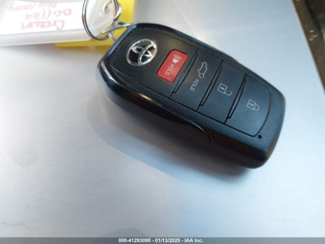 JTDACAAJ5S3001199 Toyota Crown Signia Xle