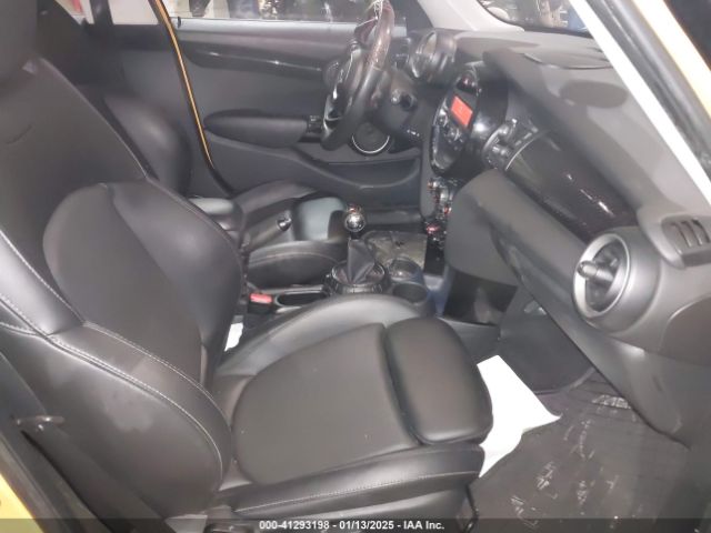 WMWXU3C53F2B62469 Mini Hardtop Cooper S