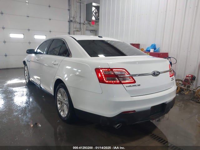Ford TAURUS SEL 2014 1FAHP2E84EG150982 Image 3