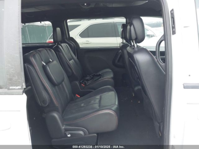 2C4RDGEG3ER348916 Dodge Grand Caravan R/t
